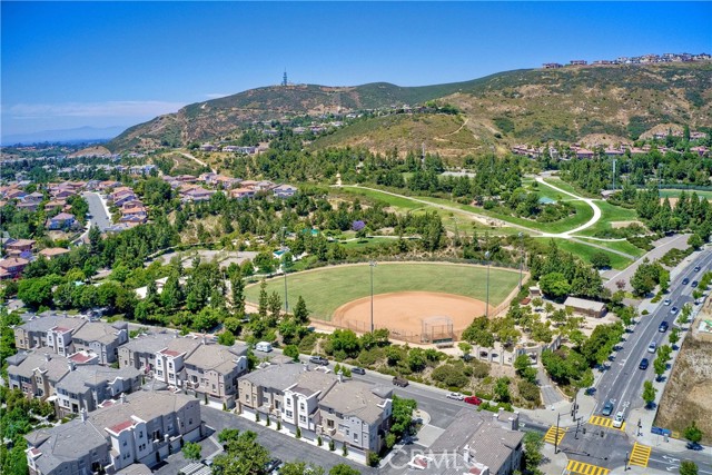 708 Costa Del Sur, San Marcos CA: https://media.crmls.org/medias/f78ddc29-b8cc-473c-88b4-d394369eb006.jpg