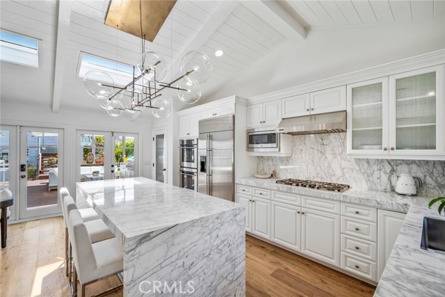 Detail Gallery Image 9 of 56 For 461 Poplar St, Laguna Beach,  CA 92651 - 4 Beds | 4 Baths