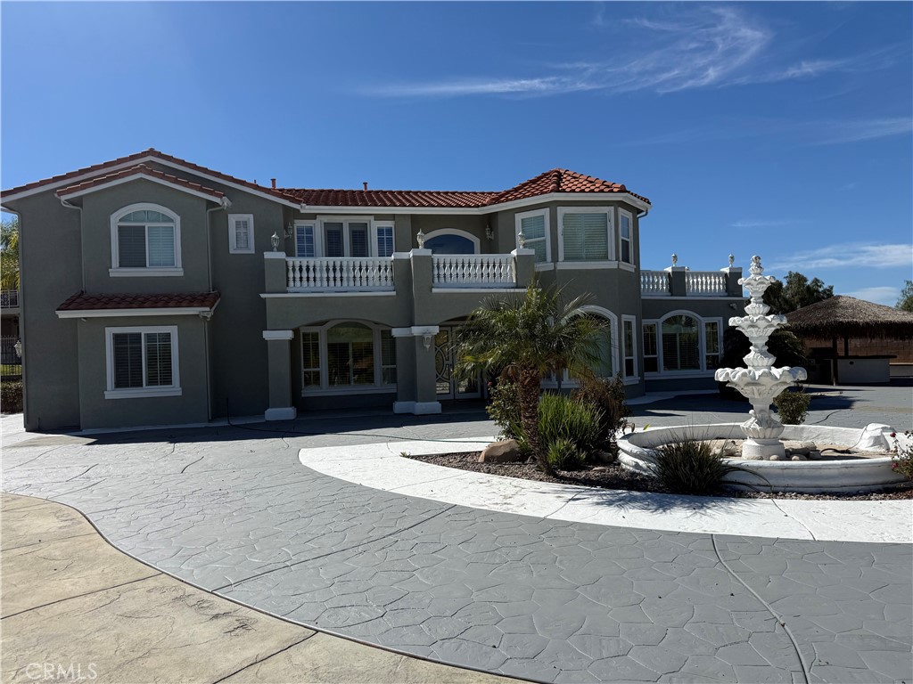 27355 Stonehenge Circle