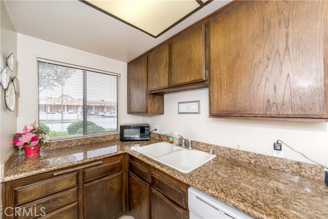 Detail Gallery Image 9 of 25 For 1231 S Golden West Ave #5,  Arcadia,  CA 91007 - 2 Beds | 2 Baths