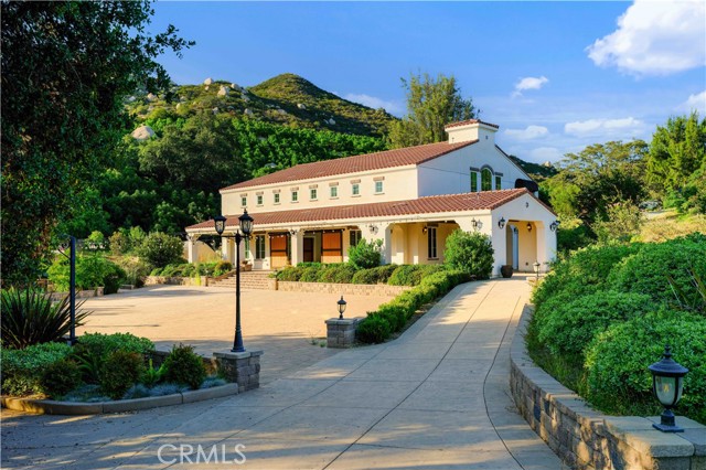 Detail Gallery Image 3 of 36 For 38149 De Luz Rd, Fallbrook,  CA 92028 - 3 Beds | 2/2 Baths
