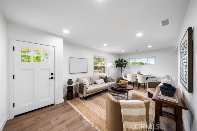 Detail Gallery Image 5 of 20 For 15359 Saranac Dr, Whittier,  CA 90604 - 3 Beds | 2 Baths