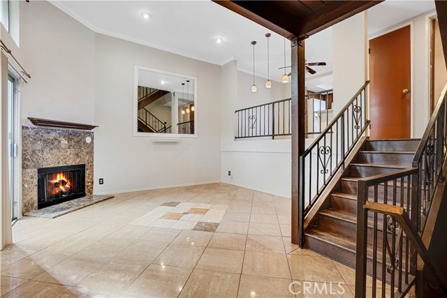 Front Image Thumbnail for CRSR25281263