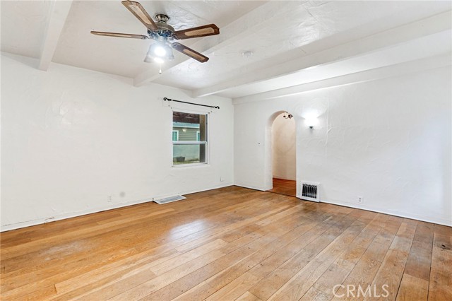 Detail Gallery Image 12 of 35 For 815 W Yosemite, Madera,  CA 93637 - 2 Beds | 1 Baths