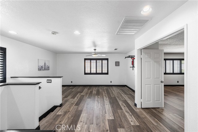 3429 Gemstone Avenue, Rosamond CA: https://media.crmls.org/medias/f7940681-3c7a-457c-a248-31349da759b5.jpg