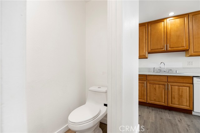 Detail Gallery Image 15 of 24 For 1132 Elm Ave #215,  Glendale,  CA 91201 - 2 Beds | 2/1 Baths