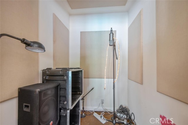 Image 40 of 55 For 15744 Beaver Run Road