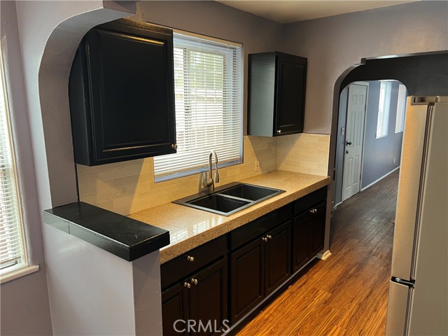 Detail Gallery Image 10 of 10 For 1267 E 56th St, Los Angeles,  CA 90011 - – Beds | – Baths