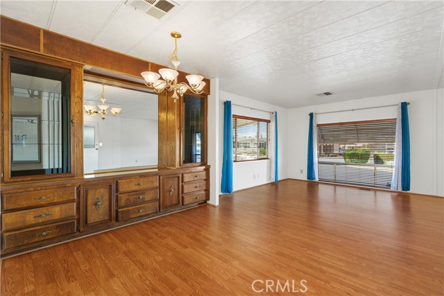 Detail Gallery Image 8 of 34 For 1251 Lugonia #54,  Redlands,  CA 92374 - 2 Beds | 2 Baths