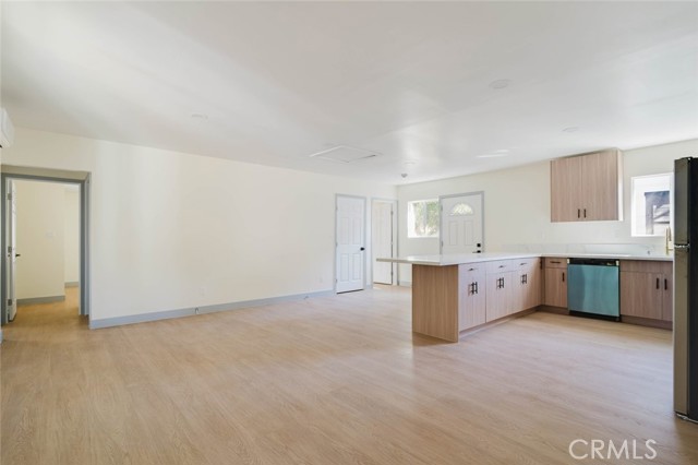 7227 Forbes Avenue photo 7