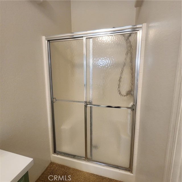 https://media.crmls.org/medias/f7977b01-011b-4327-bed4-e5de64ed3461.jpg