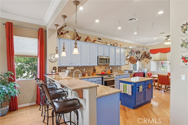 5206 Corte del Cabo, Hemet CA: https://media.crmls.org/medias/f7979882-27ce-4040-9622-7c89c9bf579b.jpg