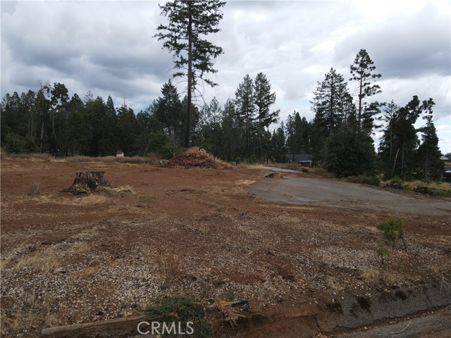 13898 Carver, Magalia CA: https://media.crmls.org/medias/f797d1e2-8e20-4f3f-b2a3-d60ad946afd9.jpg