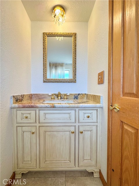 Detail Gallery Image 16 of 42 For 2821 Colt Rd, Rancho Palos Verdes,  CA 90275 - 3 Beds | 2/1 Baths