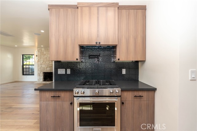 Detail Gallery Image 16 of 33 For 1242 W Summerland Ave, San Pedro,  CA 90732 - 2 Beds | 1 Baths