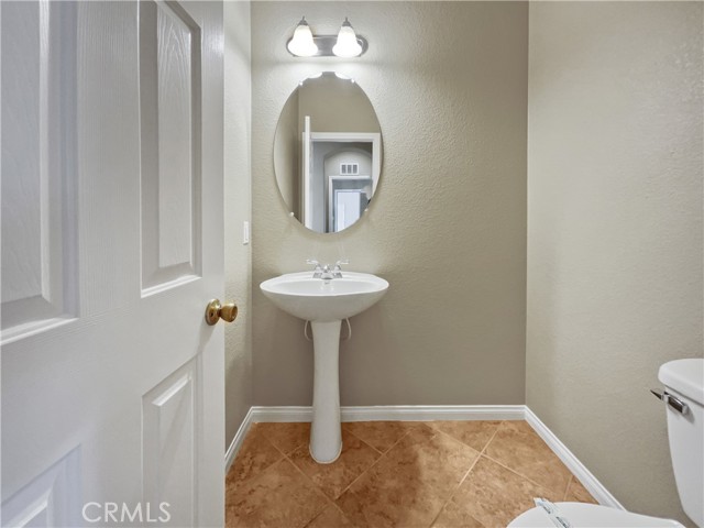 Detail Gallery Image 11 of 37 For 35684 Poplar Crest Rd, Wildomar,  CA 92595 - 6 Beds | 5/1 Baths