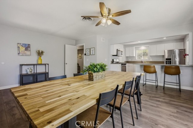 Detail Gallery Image 11 of 41 For 188 E Green, Claremont,  CA 91711 - 4 Beds | 2 Baths