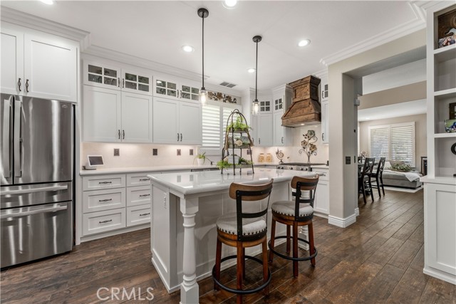 Detail Gallery Image 2 of 60 For 8750 E Heatherwood Rd, Anaheim Hills,  CA 92808 - 5 Beds | 3 Baths