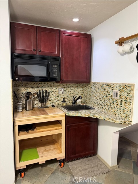 Detail Gallery Image 11 of 29 For 631 Benson Way a,  Thousand Oaks,  CA 91360 - 1 Beds | 1 Baths