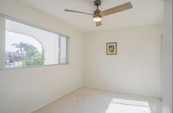 Detail Gallery Image 9 of 14 For 30539 Seahorse Cir, Canyon Lake,  CA 92587 - 3 Beds | 3 Baths