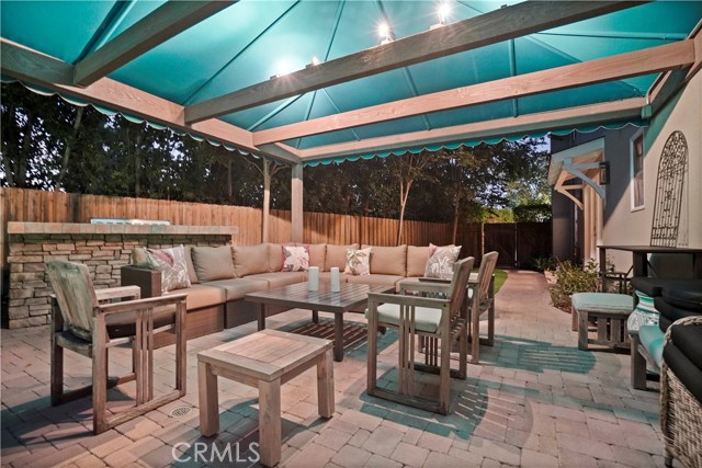 Detail Gallery Image 55 of 66 For 17710 Karen Dr, Encino,  CA 91316 - 5 Beds | 5/1 Baths