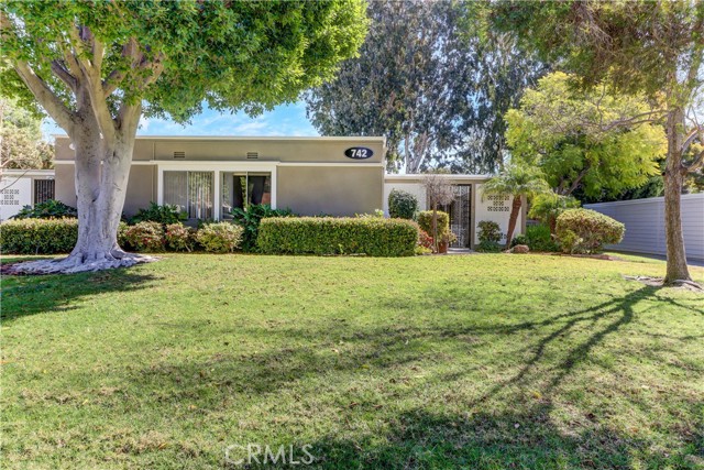 Image 2 for 742 Avenida Majorca #C, Laguna Woods, CA 92637