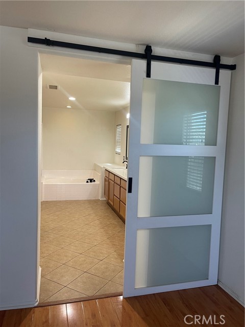 37075 Parkway Drive, Beaumont CA: https://media.crmls.org/medias/f79e5368-3d1d-492e-a89e-0905a760a19d.jpg