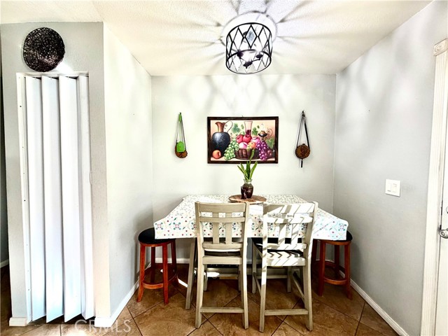 Detail Gallery Image 7 of 26 For 1282 N Phillips, Banning,  CA 92220 - 3 Beds | 1 Baths