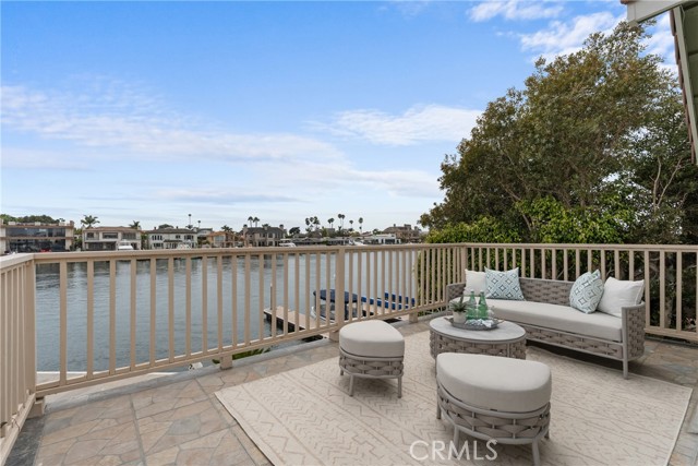 Detail Gallery Image 31 of 55 For 3562 Venture Dr, Huntington Beach,  CA 92649 - 4 Beds | 2/1 Baths