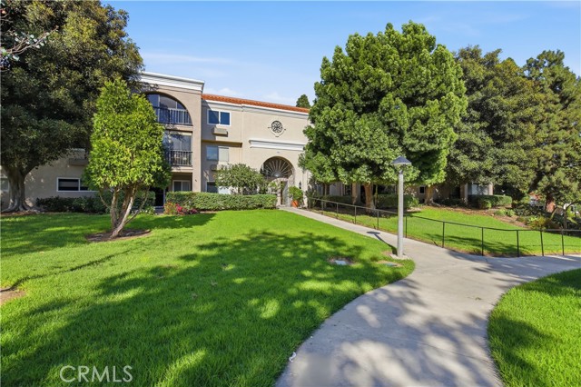 Detail Gallery Image 15 of 17 For 3421 Calle Azul 1f,  Laguna Woods,  CA 92637 - 2 Beds | 2 Baths