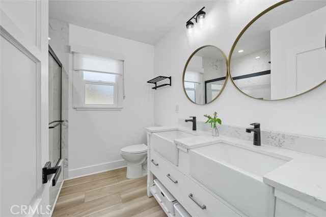 5357 122nd St, Hawthorne CA: https://media.crmls.org/medias/f7a0af58-278a-449f-9f73-37e046fc94a7.jpg