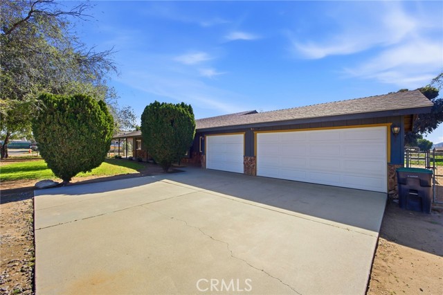 Detail Gallery Image 4 of 37 For 29041 Calle De Caballos, Menifee,  CA 92585 - 3 Beds | 2 Baths