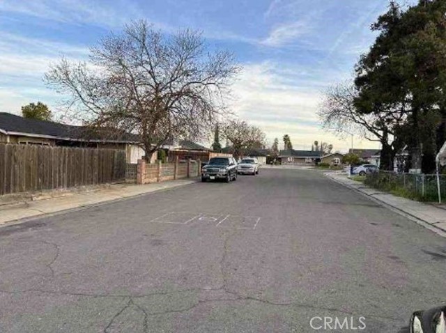 Detail Gallery Image 3 of 3 For 3804 Christy Ln, Ceres,  CA 95307 - 3 Beds | 2 Baths