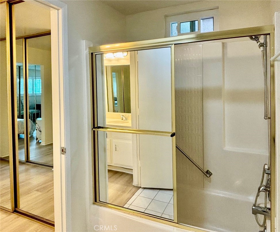 MLS #OC25261405 image #13