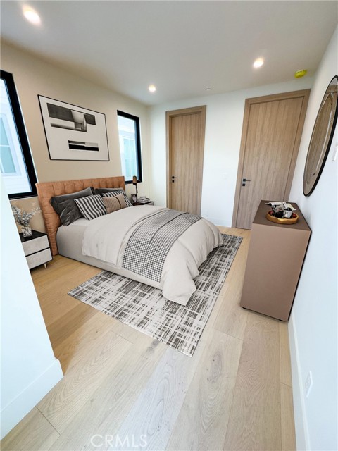 Detail Gallery Image 16 of 56 For 404 16th St, Manhattan Beach,  CA 90266 - 5 Beds | 5/2 Baths