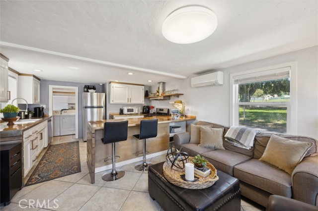1849 Vine street, Paso Robles CA: https://media.crmls.org/medias/f7a3a3ac-3966-4efd-b16a-5112307c99ee.jpg