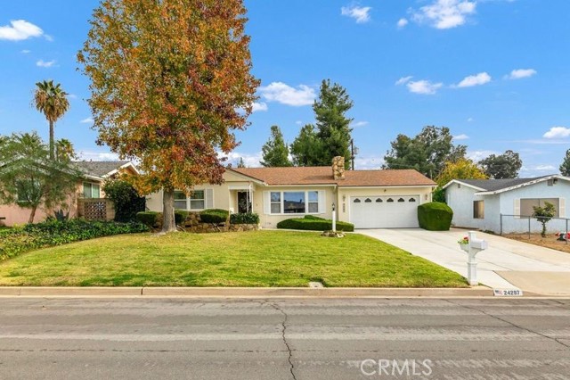 Detail Gallery Image 2 of 42 For 24297 Virginia Ln, Moreno Valley,  CA 92557 - 3 Beds | 2 Baths