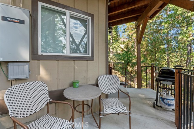 Detail Gallery Image 49 of 69 For 750 Zurich Dr, Lake Arrowhead,  CA 92352 - 4 Beds | 4/1 Baths