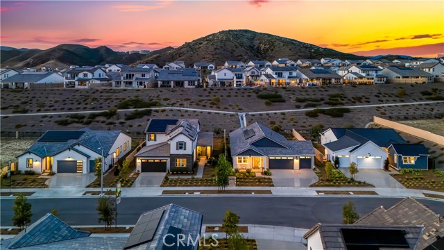 Detail Gallery Image 3 of 45 For 30110 Crestline Court, Castaic,  CA 91384 - 4 Beds | 3/1 Baths