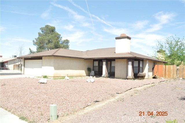 15063 Dakota Street, Victorville CA: https://media.crmls.org/medias/f7a54e09-ca15-4d57-8726-cd9a45bed3dc.jpg