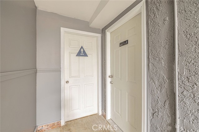 3149 E S Avenue, Palmdale CA: https://media.crmls.org/medias/f7a810fd-8a29-45a8-bb3d-5ca96cb0f894.jpg