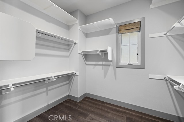 53 Thrasher, Irvine CA: https://media.crmls.org/medias/f7a84808-ddc9-432b-b677-be913702efb5.jpg