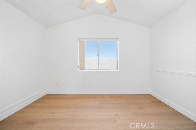 Detail Gallery Image 17 of 29 For 12466 Highgate, Victorville,  CA 92395 - 2 Beds | 2/1 Baths