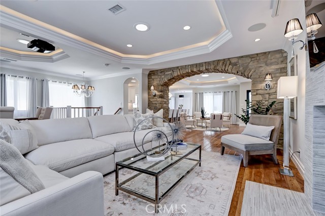 441 Avenue E, Redondo Beach, California 90277, 5 Bedrooms Bedrooms, ,4 BathroomsBathrooms,Residential,Sold,Avenue E,SB22100655