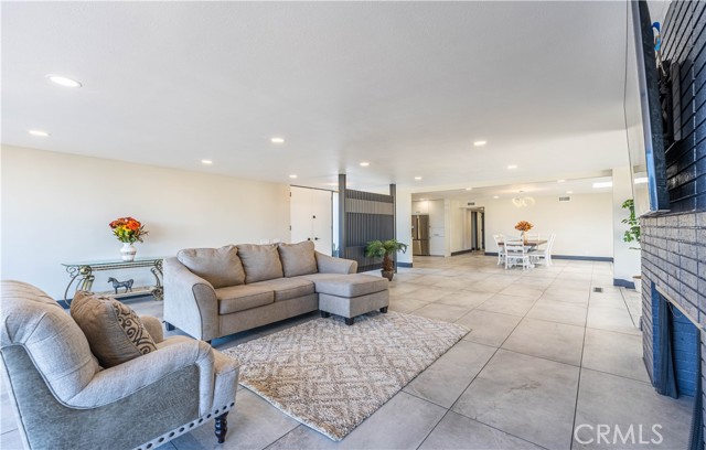 Detail Gallery Image 17 of 71 For 10220 Balmoral Ct, Riverside,  CA 92503 - 3 Beds | 2 Baths