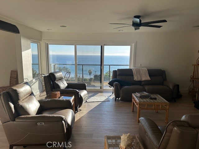 Detail Gallery Image 14 of 21 For 250 Avenida Lobeiro #C,  San Clemente,  CA 92672 - 3 Beds | 2 Baths