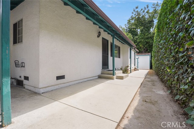 6648 Gaviota Avenue, Van Nuys CA: https://media.crmls.org/medias/f7a9a18f-1912-4a63-a5c0-fa06bec69ca3.jpg
