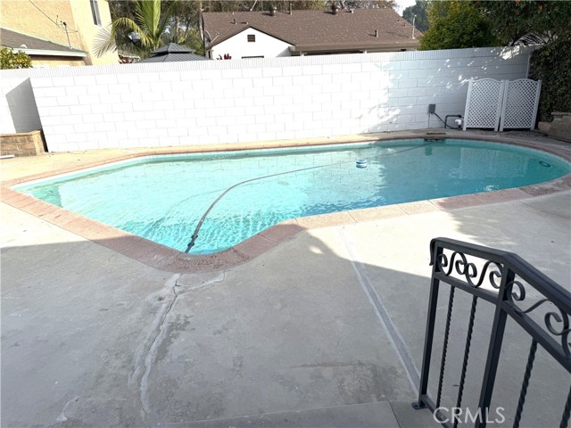 Detail Gallery Image 20 of 21 For 3650 Hackett Ave, Long Beach,  CA 90808 - 2 Beds | 1 Baths