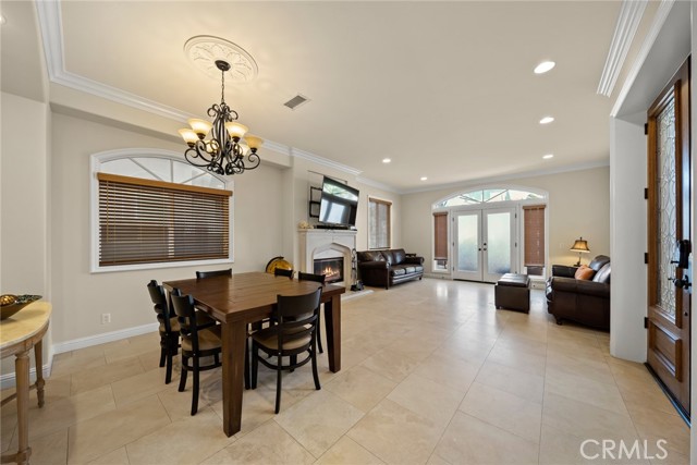 Detail Gallery Image 13 of 56 For 216 10th St, Huntington Beach,  CA 92648 - 4 Beds | 3/2 Baths