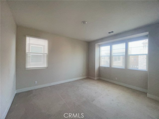 99 Swift, Irvine CA: https://media.crmls.org/medias/f7aa9815-270f-442a-892e-40b1f403f6a2.jpg